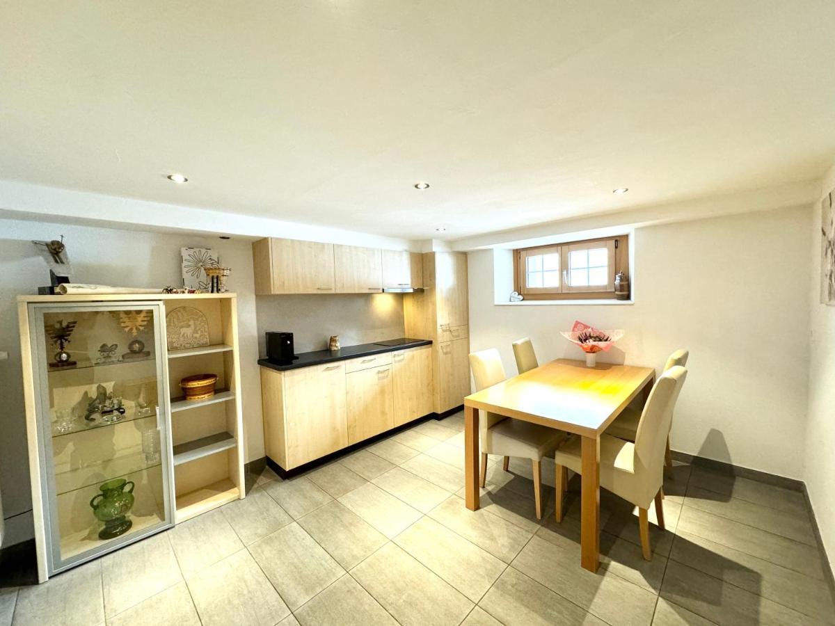Haus Chalet Arnika Saas-Grund Zewnętrze zdjęcie