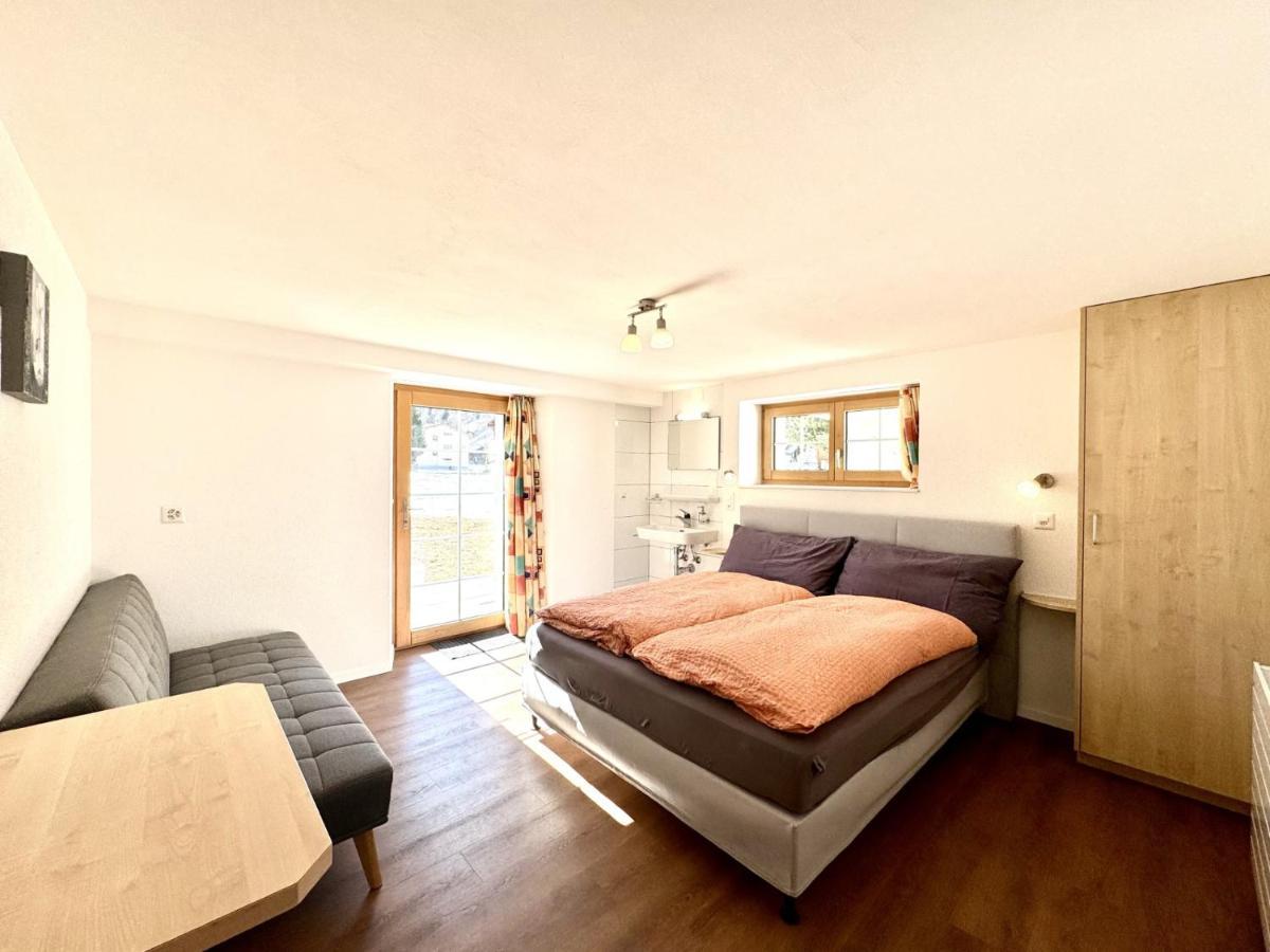 Haus Chalet Arnika Saas-Grund Zewnętrze zdjęcie